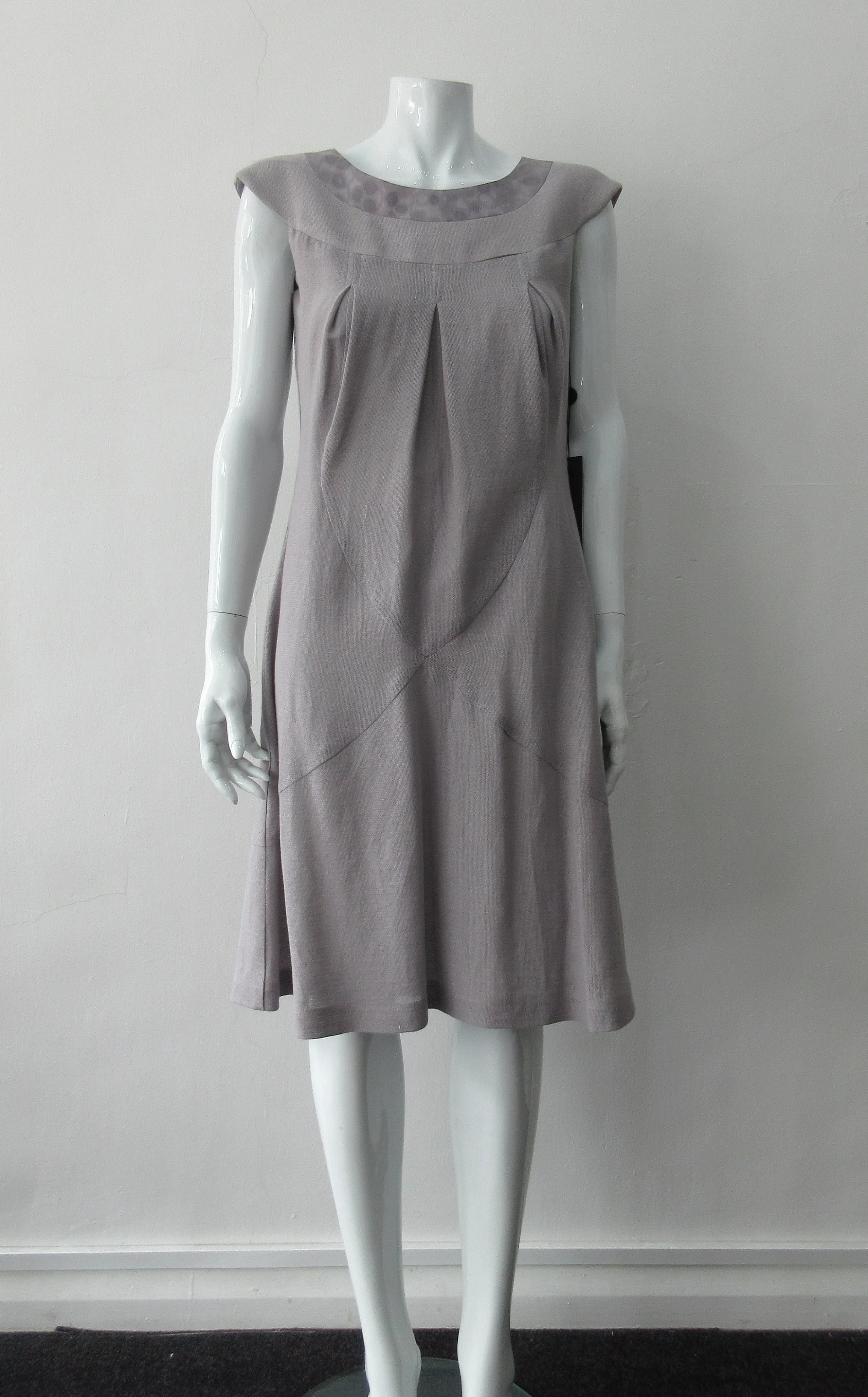 090605 -Pleated Cross Seam Dress