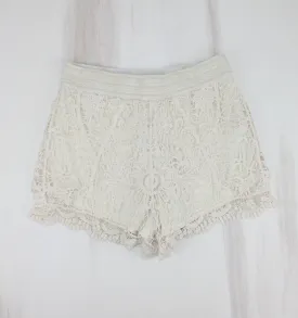 ARDENES LACE IVORY SHORTS LADIES SIZE LARGE EUC