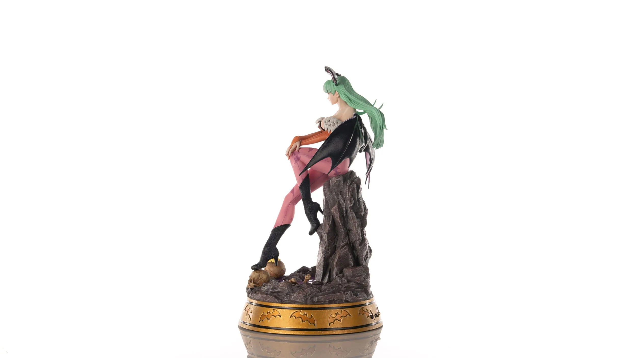 First 4 Figures Darkstalkers Morrigan Aensland PVC Statue