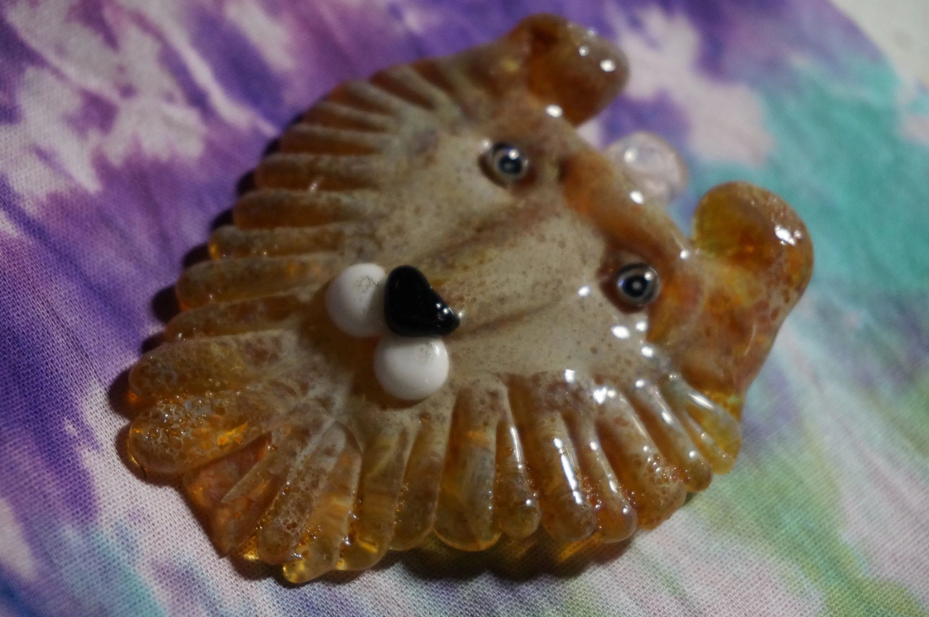 King of the Jungle Lion Head Glass Pendant - Caliculturesmokeshop.com